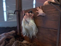 Азиатки, Блондинки, Доминирование, Женское доминирование, Фетиш, Фистинг, Групповуха, Наказание