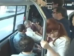Amateur, Asiático, Autobús, Manoseada, Interracial, Japonés, Pelirrojo, Adolescente