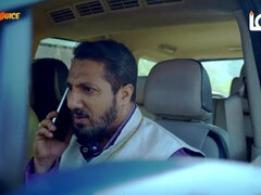 Любители, Брюнетки, Грудастые, Ласковые ручки, Индианки, Милф, Натуральные сиськи, Сиськи