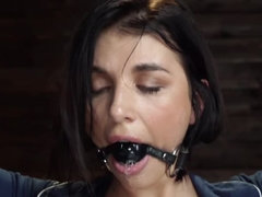 Bondage domination sadisme masochisme, Gros seins, Noire, Bondage, Domination, Doigter, Humiliation, Douleur