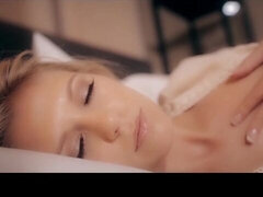 Любители, Большая жопа, Блондинки, Пальцем, Мастурбация, Милф, Наездница, Соло