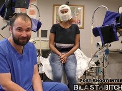 Américain, Derrière les coulisses, Bondage, Éjaculation interne, Médecin, Doigter, Orgasme, Chatte