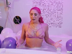 Arsch, Bad, Blasen, Schwanz, Aufs gesicht abspritzen, Lingerie, Zopf, Reiten