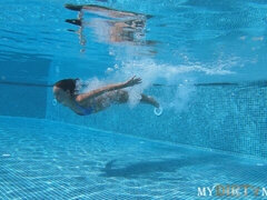 Culo, Culo grande, Mamada, Morena, Masturbación, Afeitado, Adolescente, Mojado