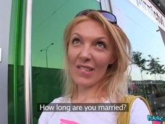 Leie, Blondine, Besamung, Spermaladung, Hundestellung, Aufs gesicht abspritzen, Pov, Muschi