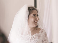 Braunhaarige, Lesbisch, Hausmädchen, Natürlichen titten, Party, Muschi, Flotter dreier, Hochzeit