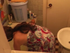 Badkamer, Grote mammen, Fetisj, Masturbatie, Douche, Spion, Stiefmoeder, Taboe