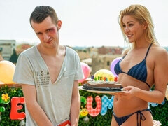 Amateur, Anal, Rubia, Masturbación, Madres para coger, Madrastra, Sorpresa, Tetas