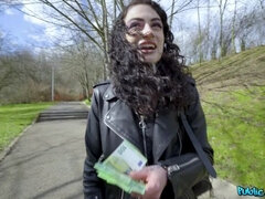 Leie, Amerikanisch, Blasen, Spermaladung, Aufs gesicht abspritzen, Im freien, Öffentlich, Titten