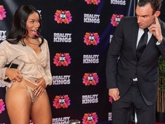 Жопа, Большие сиськи, Брюнетки, Собачьи, Куколка, Черненькие, Ласковые ручки, Вечеринка