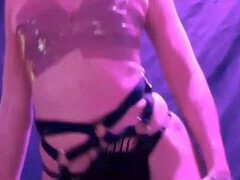 Bad Bunny in a seductive display of domination and submission with Thewitch696 and Larmes696