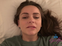 Tussi, Braunhaarige, Fetisch, Fussjob, Unschuldig, Muschi, Rasiert, Jungendliche (18+)