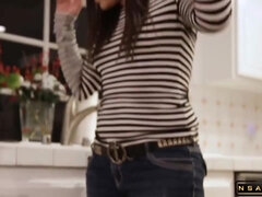 Семяизвержение, Домохозяйки, Лесбиянка, Молоденькие, Сиськи