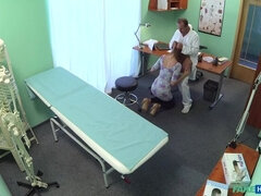 Amateur, Mamada, Pareja, Médico, Lamidas, Enfermera, Oficina, Uniforme