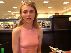 Anal, Doigter, Masturbation, Orgasme, Public, Solo, Jouets, Sous la jupe