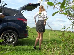 За кадром, Брюнетки, Кончили внутрь, Семяизвержение, Хд, Каблуки, Мастурбация, Натуральные сиськи