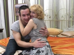 素人, ブロンド, 彼女, 熟年, 母, オマンコ, 義母, ストッキング