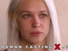 Adorable, Sucer une bite, Tir de sperme, Européenne, Hôtel, Humiliation, Douche, Adolescente