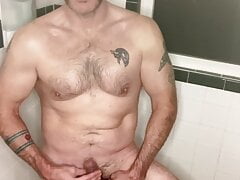 Muscle Bear Post Gym Workout Shower Jacking