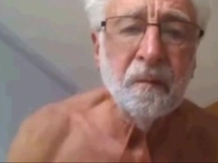 Hairy furry friend can't resist playing with himself - homemade video