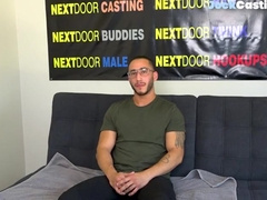 Muscled Audition Amateur Cums In Solo Action