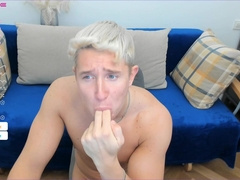 FELLATING THUMBS with MORE SPLIT - Christian Levine