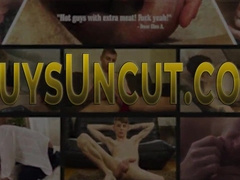 Bumder youngster wanking his impaler