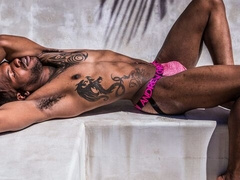 Black hottie Aaron Reese talks to the camera