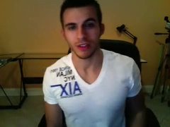 Hard body striptease on webcam