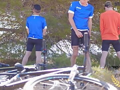 STAXUS :: Hot bicyclists can't resist making an emergency stop