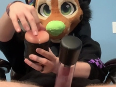 ChucklesShep pumps rod & boinks a fucktoy.