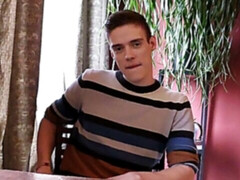 Young Czech bottom takes a facial after hard anal