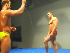 Muscle Match 01 - Justin VS. Dolph