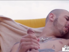 SOUTHERNSTROKES Tatted Jock Ari Nucci Drains Solo