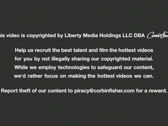 Meu amigo venho aqui em casa para assistir ao jogo