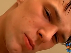 Youthful Fellow Drains his Giant Jizz-Shotgun until he Blows A Load Geysers