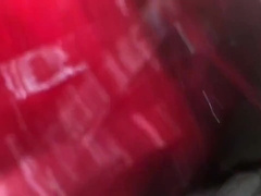 Pompino in auto allaamico cazzone