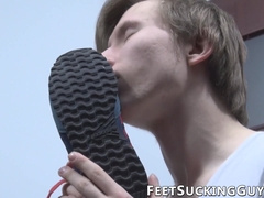 Cute homo worships feet before tounge licking them