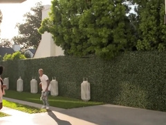 Bbc Radio 1 Hangs Out At Justin Biebers House