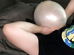 My third breathplay - I blow up my latexglove mask