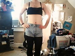 Missy123sassy in bralette and short shorts pantyhose sissy