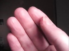 31 - Olivier hands and nails fetish Handworship (2013)