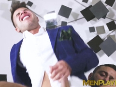 Horny Allen King receives a deep doggystyled from suited Drew Valentino