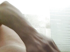 a big dildo that satisfies me