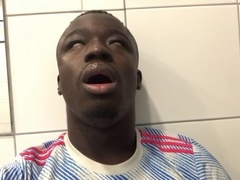 Nike, gay feet, public