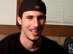 Gay-for-pay amateur thugs Chain and Aaron join to fap sausages