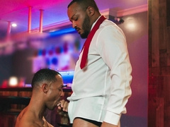 Black lover fucks ass the hard way in random gay affair