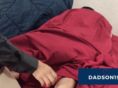 Parent Wake me up to have Hook-Up