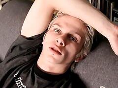 Hung Straight Boy Solo Stroke - Ian Madrox