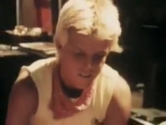 Blond Vintage Skater Encounter